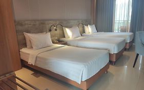 Bess Resort And Waterpark Lawang